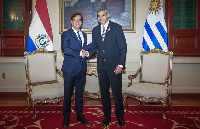 lacalle-pou-abdo-benitez-paraguay-presidencia.jpg
