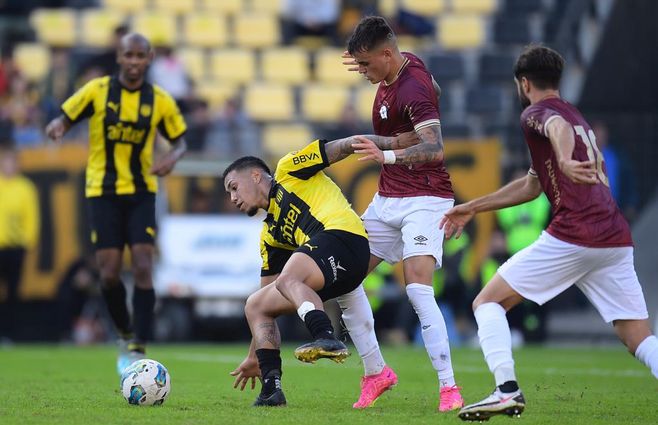 peñarol wanderers fecha 15 apertura 2023 foco uy (28).jpeg