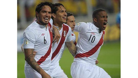 Perú le ganó 2 a 0 a Paraguay
