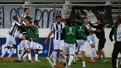 wanderers le gano de local a bolivar por la copa libertadores