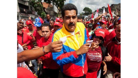 ¡Tun Tun! ¿Quién es? Llegó el villancico de Nicolás Maduro
