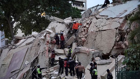 Un fotógrafo uruguayo, su esposa y su hija, fallecieron por los terremotos en Venezuela