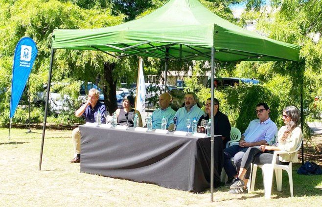 Montevideo y Canelones firmaron acuerdo para la gestión ambiental de la cuenca del arroyo Carrasco. Foto: Jimena Crujeira, Subrayado.