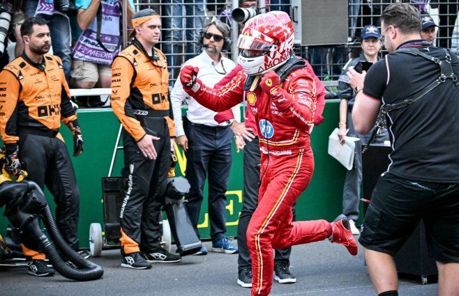 Foto: AFP. El piloto de Fórmula 1 Charles Lecrerc gana el GP Mónaco.