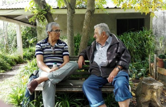 Juan castillo y José Mujica tendrán la difícil tarea de convencer a Sendic de que no sea candidato por cuestiones éticas. El expresidente se rehúsa.&nbsp;