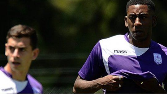 Gonzalo carneiro, Facundo Castro