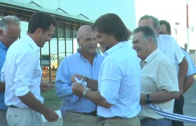 lacalle-pou-aeropuerto-durazno.jpg