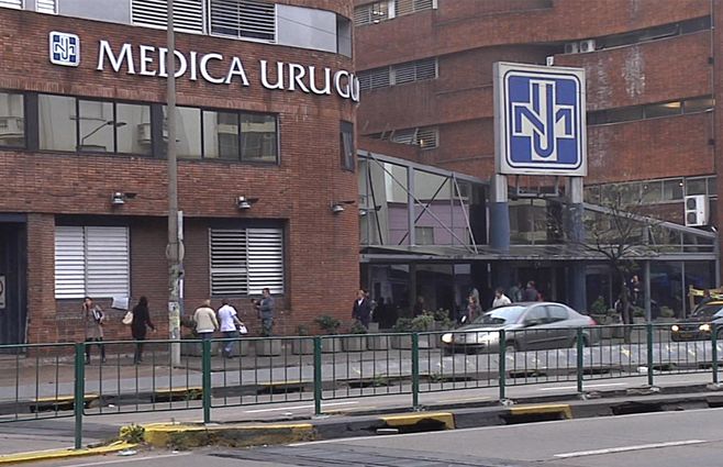 MEDICA-URUGUAYA-FACHADA.jpg