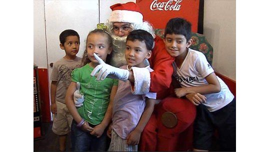 Los pedidos más insólitos para Papá Noel: caballos y una hormiga
