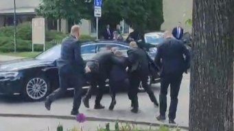 Foto: RTVS vía AFP. Intento de asesinato al primer ministro eslovaco.