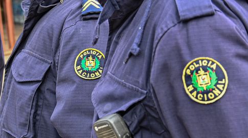 Dos policías de Colonia a la cárcel por intentar rapiñar un local de pagos y colocar artefacto explosivo en una automotora Dos policías de Colonia a la cárcel por intentar rapiñar un local de pagos y colocar artefacto explosivo en una automotora