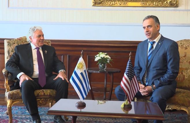 orsi-lou-rinaldi-embajador-uruguay-eeuu