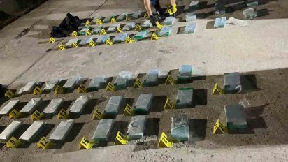 policia incauto mas de 50 kilos de cocaina en un control de rutina