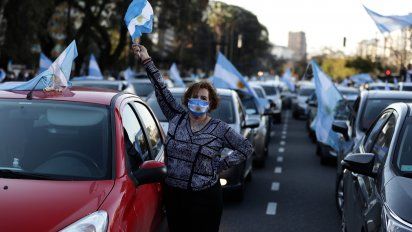 protestas en calles de argentina contra el gobierno y la cuarentena