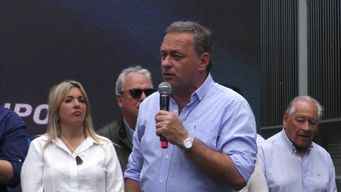 delgado: es un paro politico con apoyo del pit-cnt, a 12 dias de las elecciones, para militar por el fa