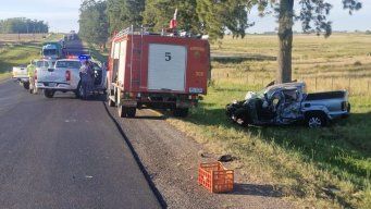 La camioneta donde iba el conductor herido de gravedad tras el choque. Foto: Policía Caminera.