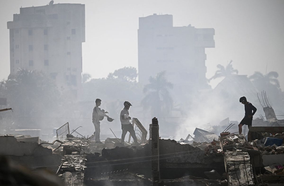 Sube a 235 la cifra de muertos por terremotos en Venezuela