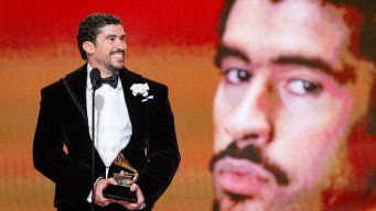 Bad Bunny gana el Grammy al mejor Álbum del Año. Foto: AFP