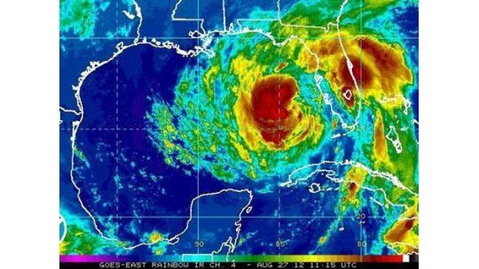 Unidades militares de EEUU se preparan ante llegada de Isaac