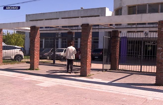 liceo-49-fachada-foto-archivo