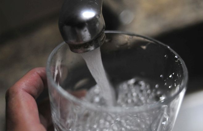Agua de OSE. Foto: FocoUy