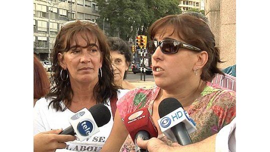 Marcha por renuncia de Bonomi convocó a unas 20 personas
