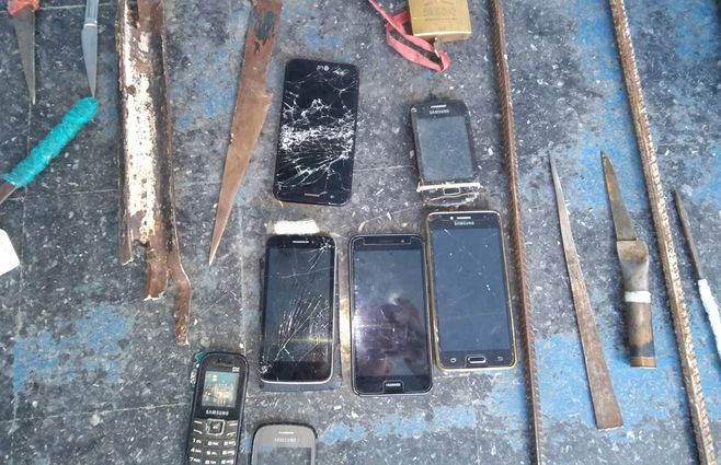 celulares-requisados-carceles.jpg