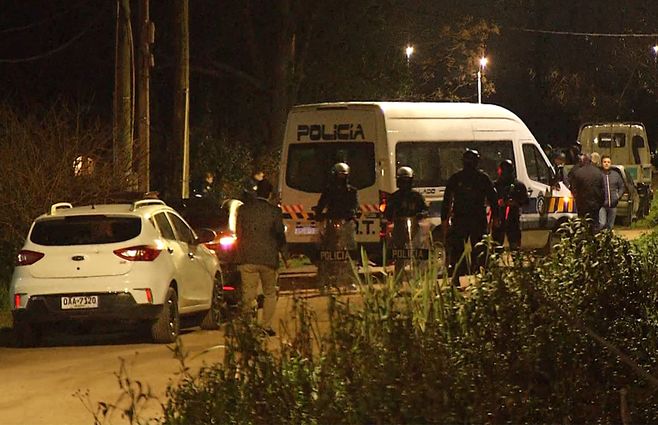 POLICIA-DOBLE-HOMICIDIO-TOLEDO-HINCHAS-NACIONAL-PEÑAROL