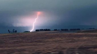 Advertencia naranja por tormentas fuertes y puntualmente severas para una gran parte del país
