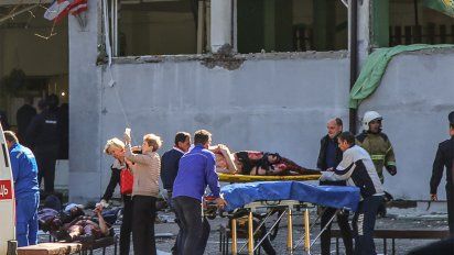 19 adolescentes muertos tras ataque de un estudiante en una escuela de crimea