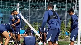 jugadores de alianza lima niegan abuso sexual a joven argentina ocurrido en hotel de montevideo