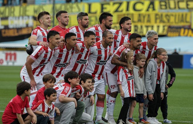 peñarol river plate foco uy clausura 2023 (5) tanda 1.jpeg