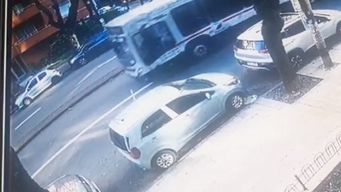 comunicado de cutcsa por el omnibus que a contramano por av. brasil termino en la playa pocitos