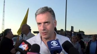 de casualidad pare, iba para casa. vi luz y entre: orsi sorprendio al participar de inauguracion de tramo de paseo costero