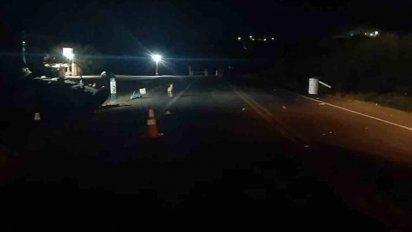 auto eludio control militar en artigas, rompio la barrera y lanzo disparos al aire