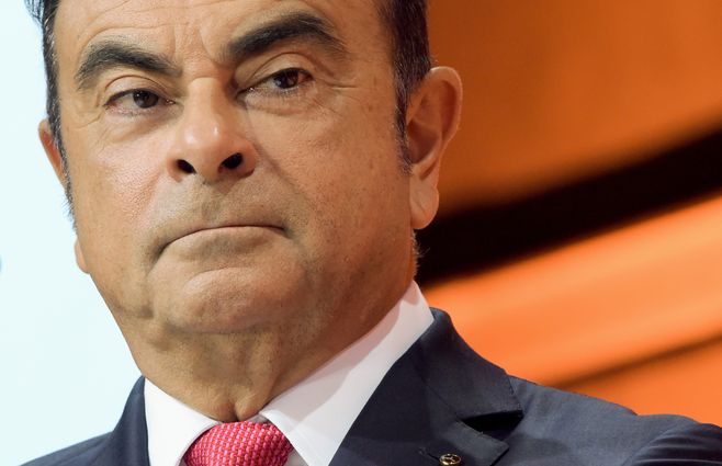 Carlos Goshn, exmagnate del automóvil, de 65 años, que posee tres nacionalidades (francesa, libanesa y brasileña), y logró salir de Japón, donde estaba en libertad vigilada, sin que nadie se diera cuenta.