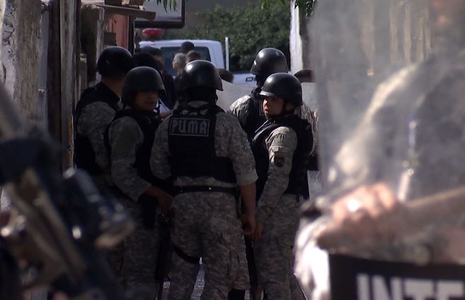 Republicana-POlicía-cerro-norte.jpg