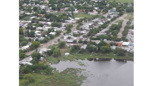 Aumentan personas afectadas por inundaciones; 15 rutas cortadas