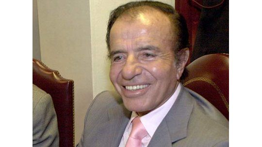 Menem a juicio oral por supuesto encubrimiento de atentado a AMIA