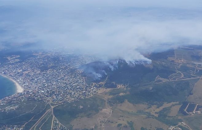 Cerro-del-Toro-incendio-imagenes-policía-aérea.jpg