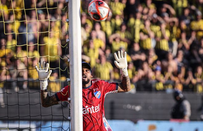 mejía-final-foco-uy