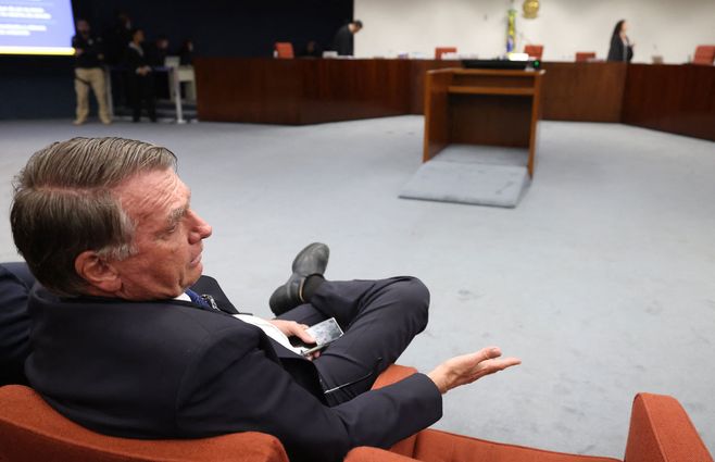 Bolsonaro, expresidente de Brasil, ante la Corte Suprema. Foto: AFP.