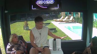 devi, eugenia y selva en una alianza para el juego de gran hermano: son complices de situaciones feas