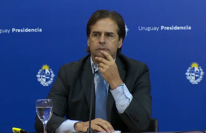 lacalle-pensativo-cara.jpg