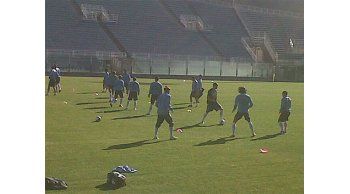 Seba Fernández juega por Luis Suárez mañana ante Italia