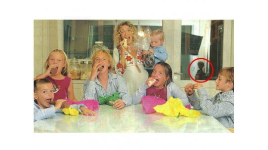Maru Botana habló del supuesto fantasma en su foto familiar