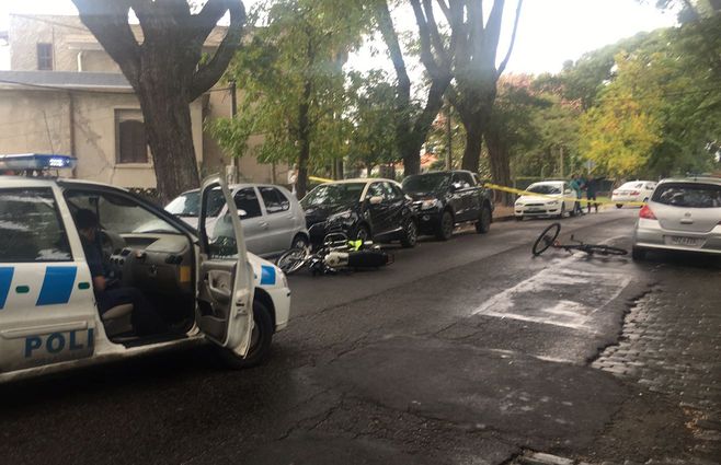 Policia-asaltao-Castro-y-pena.jpg