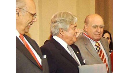 Sanguinetti, Batlle y Lacalle juntos en dura critica al FA