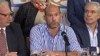 vamos a exigir que destituyan al presidente de asse, dijo lema tras reunion de la coalicion por danza