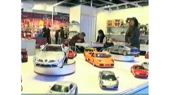 Novedosa feria de juguetes en Hong Kong